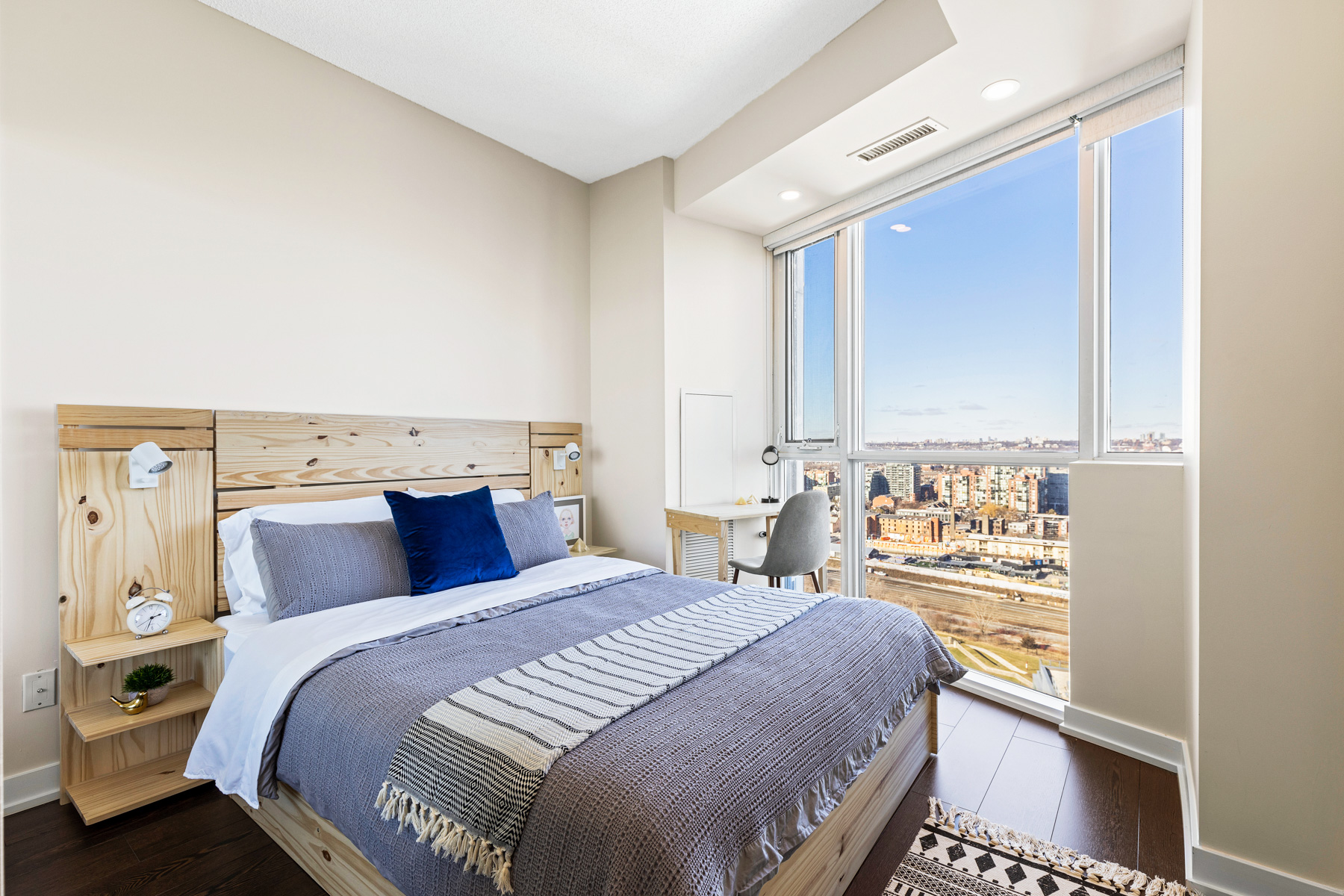 2903- 20 Bruyeres Mews 15 LHM_014
