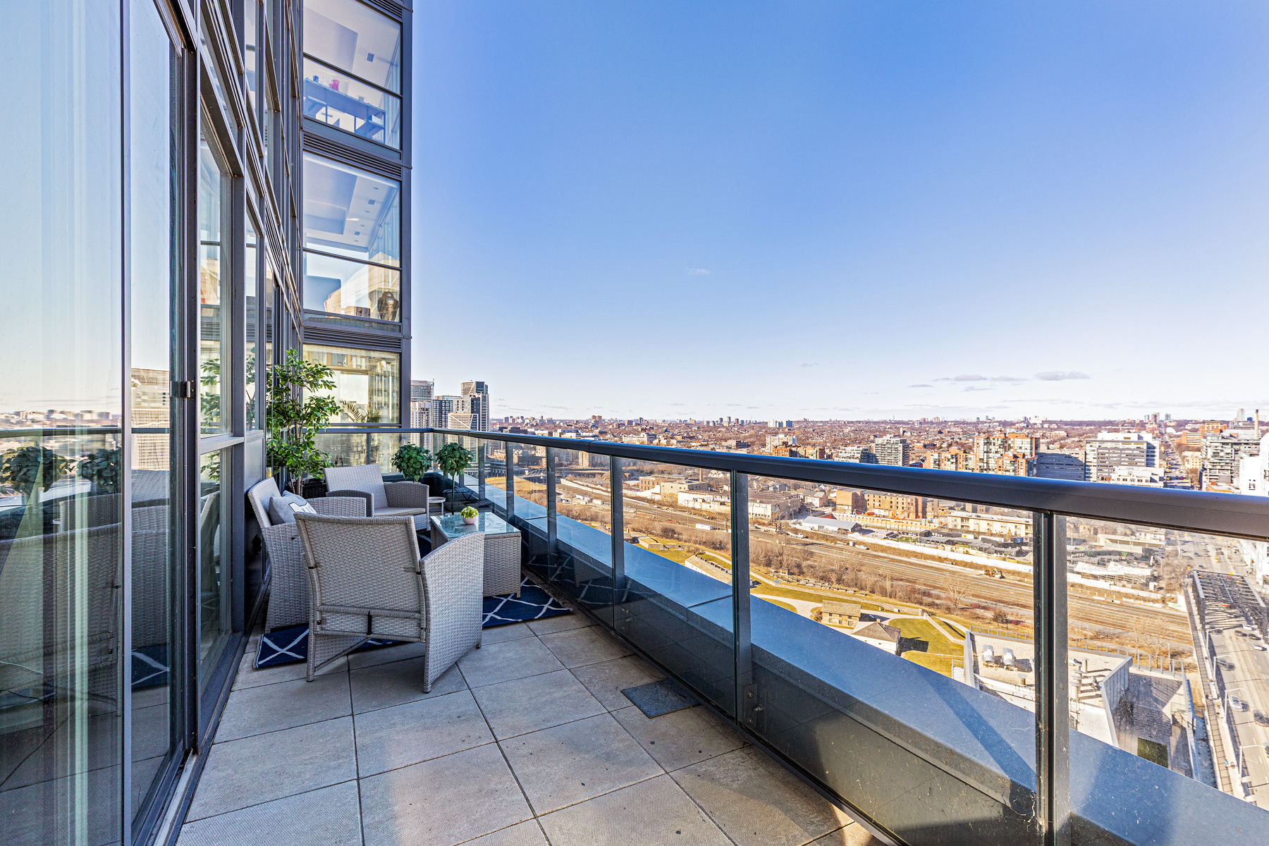 2903- 20 Bruyeres Mews 20 LHM_019