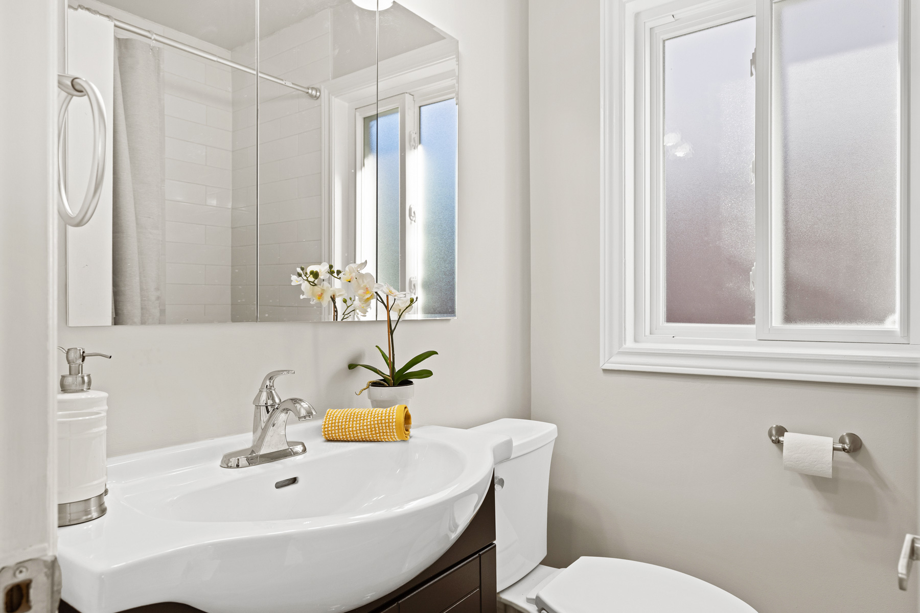 107 Parklea Dr East York 12 SRP_3546b