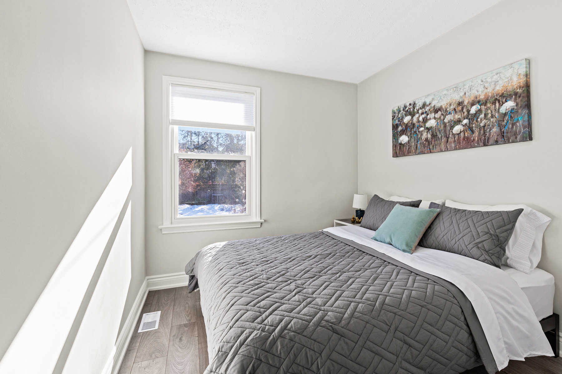 107 Parklea Dr East York 11 SRP_3561b
