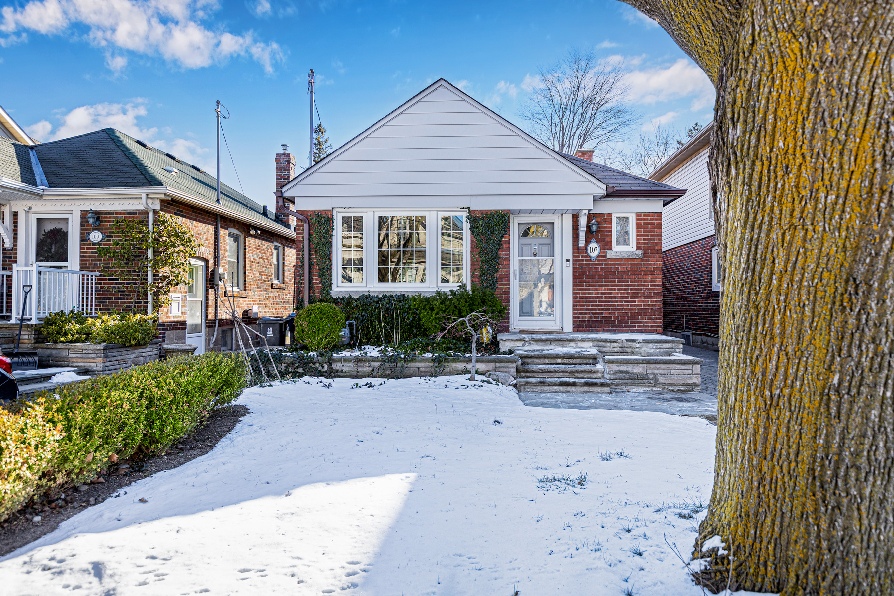 107 Parklea Dr East York 2 SRP_3592bb